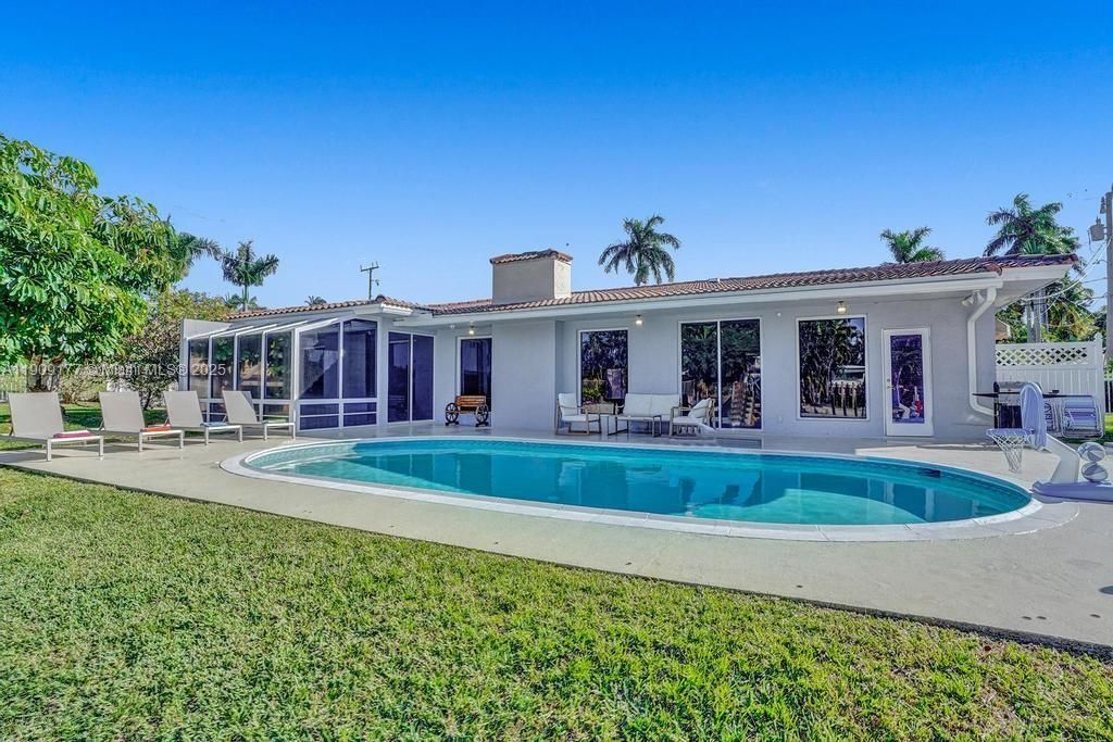 1109 SE 12th St, Deerfield Beach, FL 33441 Photo