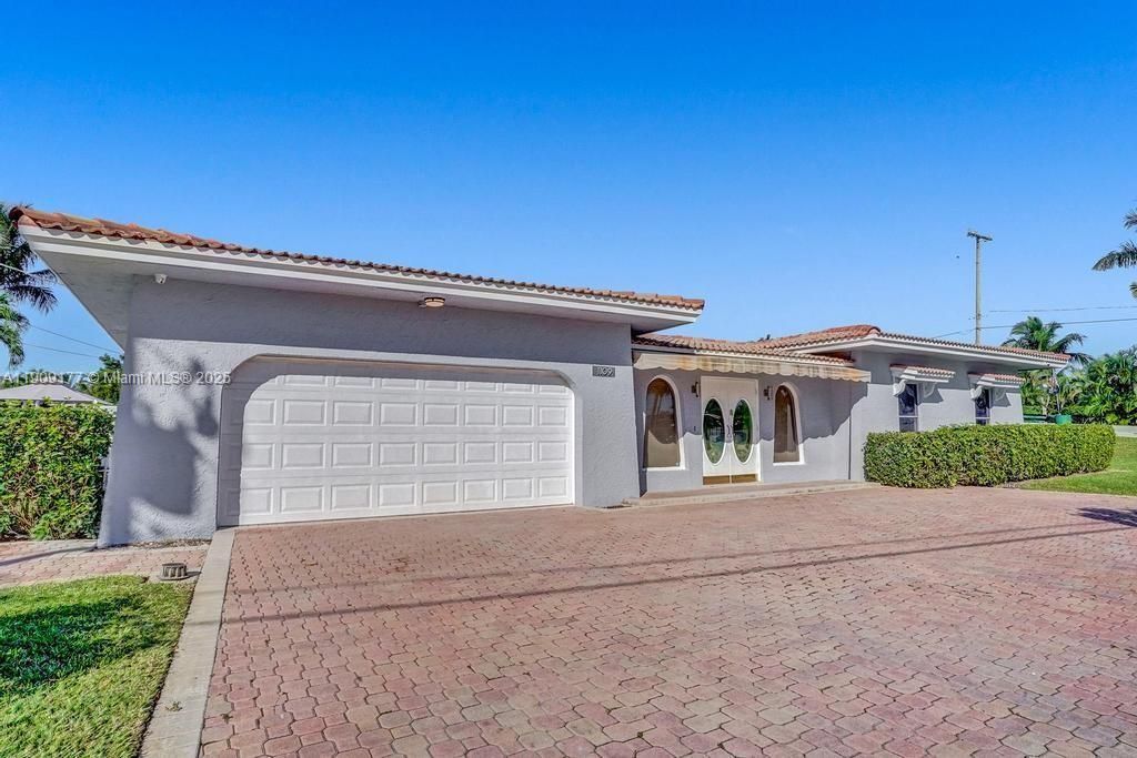 1109 SE 12th St, Deerfield Beach, FL 33441 Photo