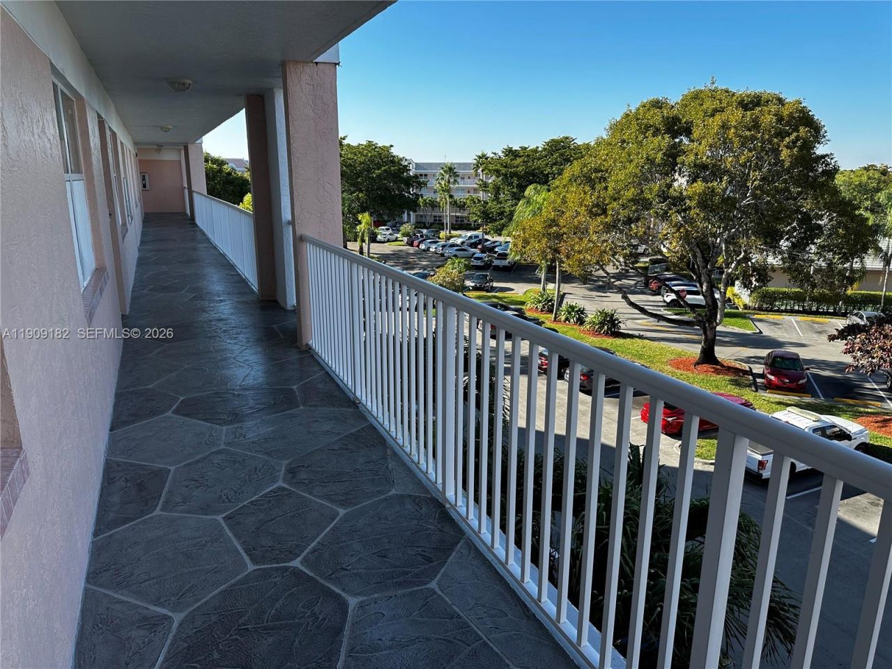 2560 NW 103rd Ave, Unit 402, Sunrise, FL 33322 Photo