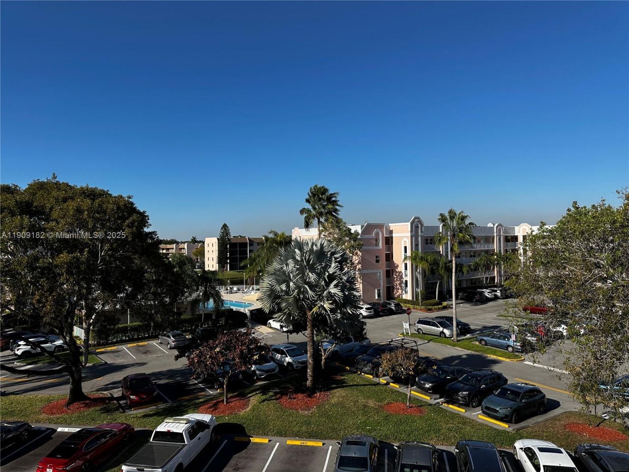 2560 NW 103rd Ave, Unit 402, Sunrise, FL 33322 Photo