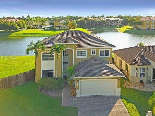 21031 SW 88 ct, Cutler Bay, FL 33189