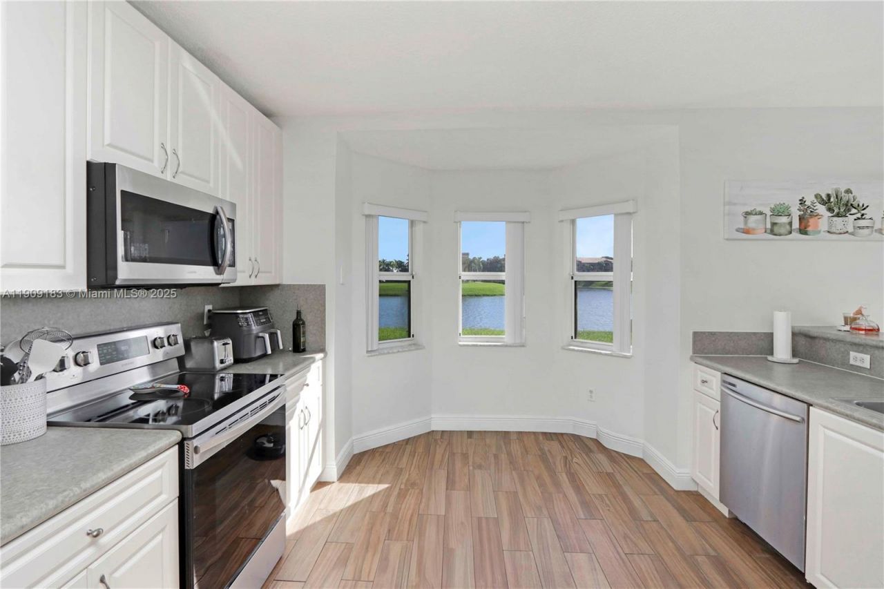 21031 SW 88 Ct, Cutler Bay, FL 33189 Photo