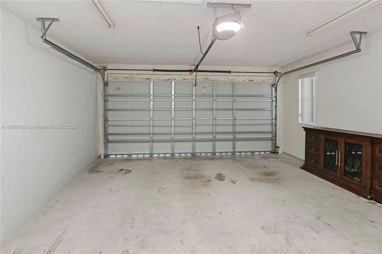 21031 SW 88 Ct, Cutler Bay, FL 33189 Photo