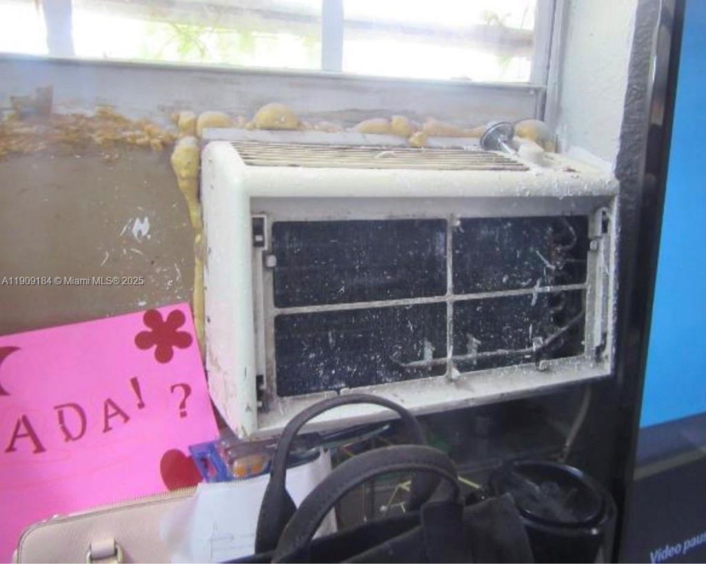 2800 NW 9th Pl, Fort Lauderdale, FL 33311 Photo