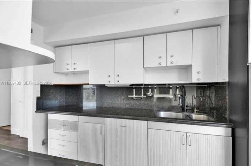 1688 West Ave, Unit 602, Miami Beach, FL 33139 Photo