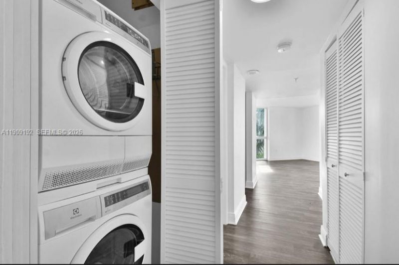 1688 West Ave, Unit 602, Miami Beach, FL 33139 Photo