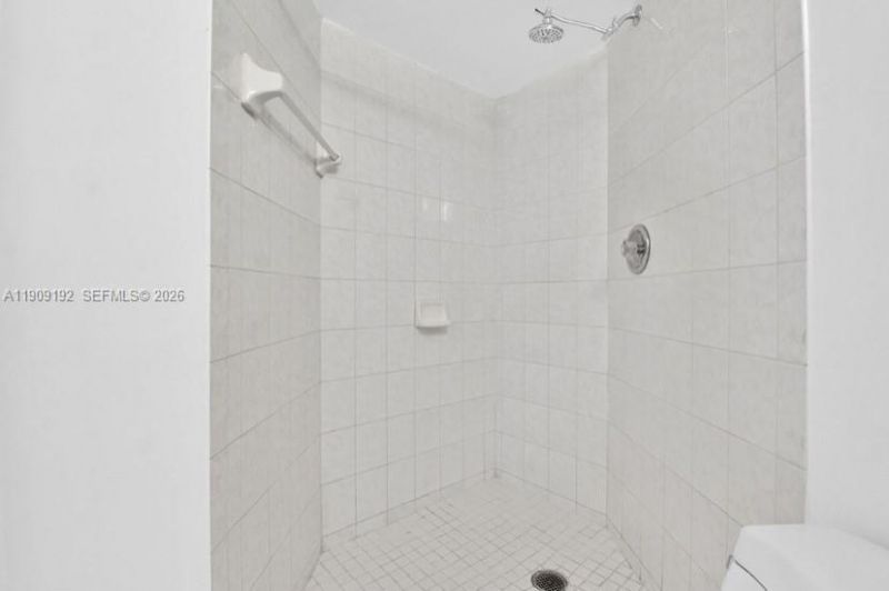 1688 West Ave, Unit 602, Miami Beach, FL 33139 Photo