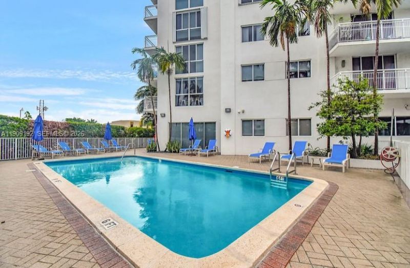 1688 West Ave, Unit 602, Miami Beach, FL 33139 Photo