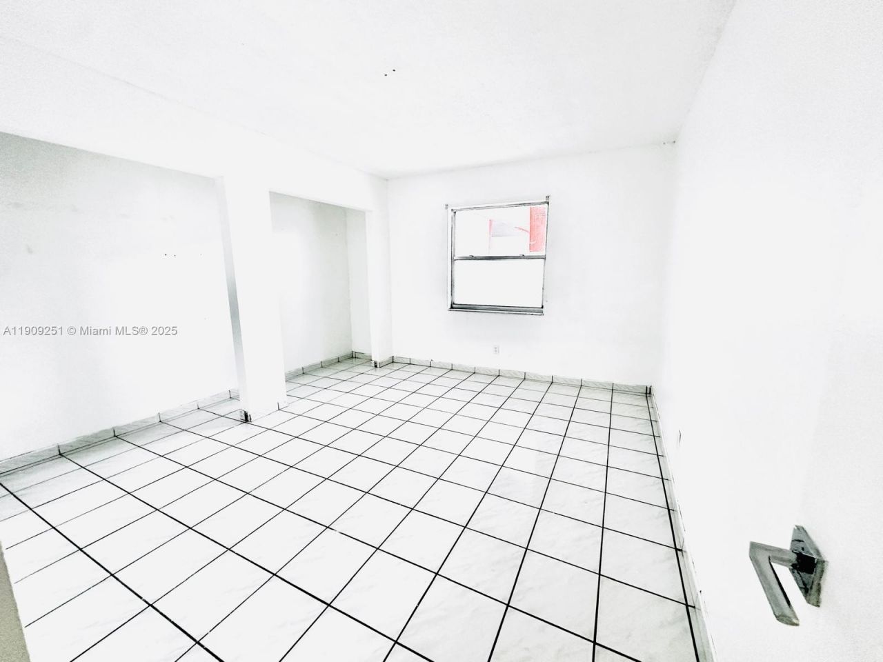 1750 W 46th St, Unit 535, Hialeah, FL 33012 Photo