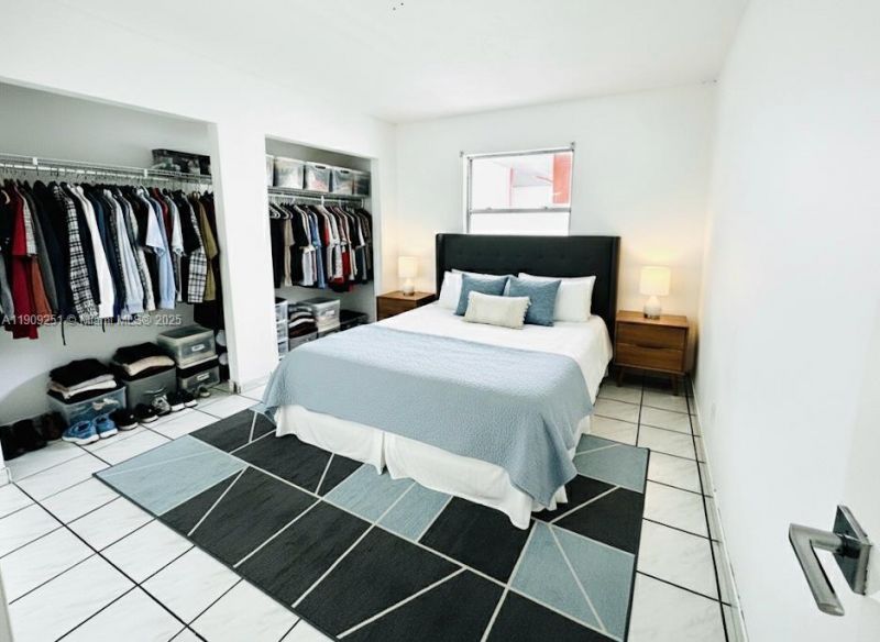 1750 W 46th St, Unit 535, Hialeah, FL 33012 Photo