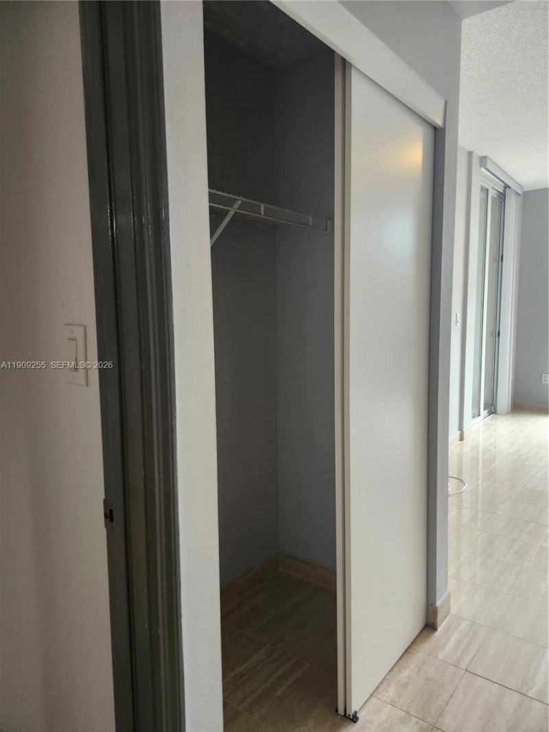 9805 NW 52nd St, Unit 312, Doral, FL 33178 Photo