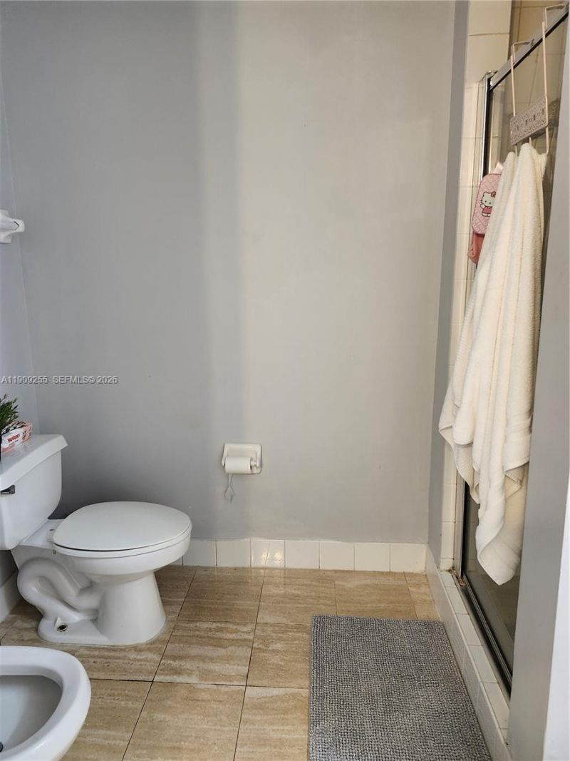 9805 NW 52nd St, Unit 312, Doral, FL 33178 Photo