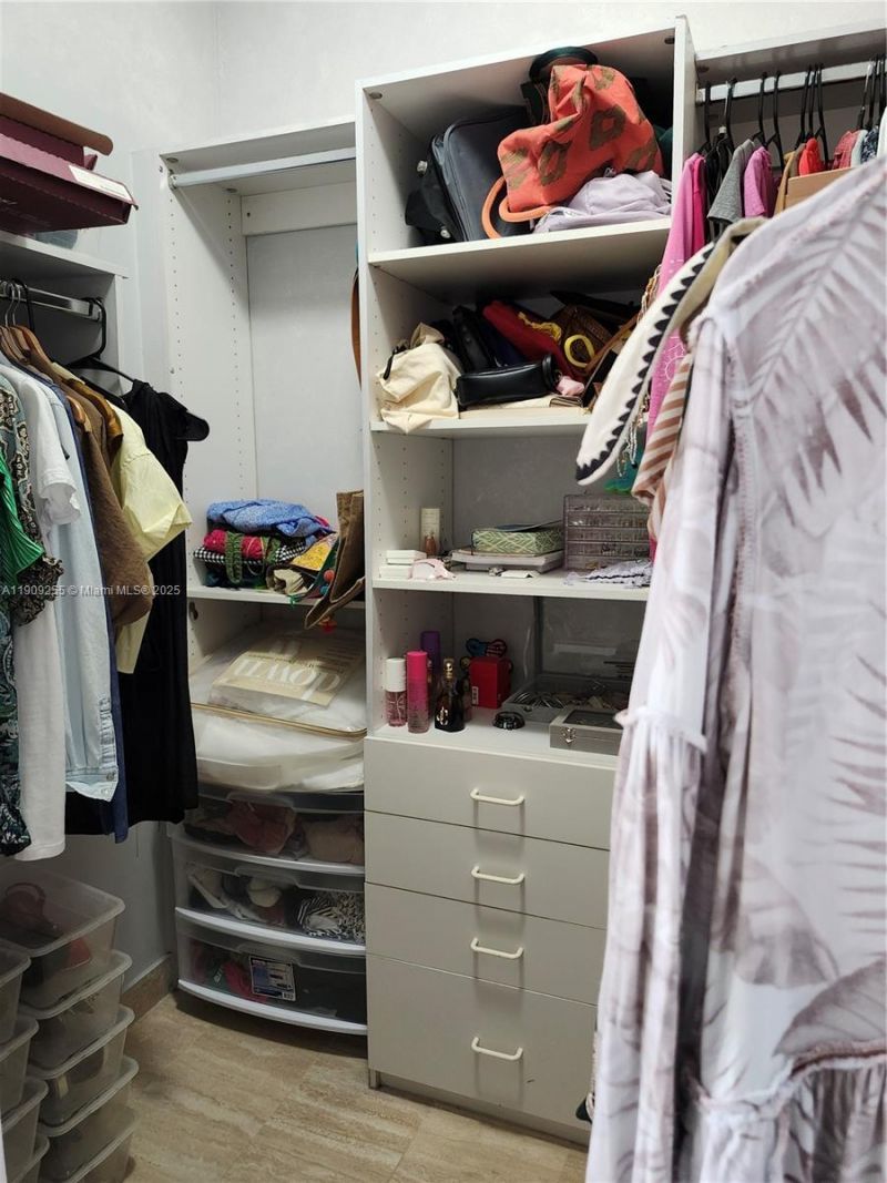 9805 NW 52nd St, Unit 312, Doral, FL 33178 Photo