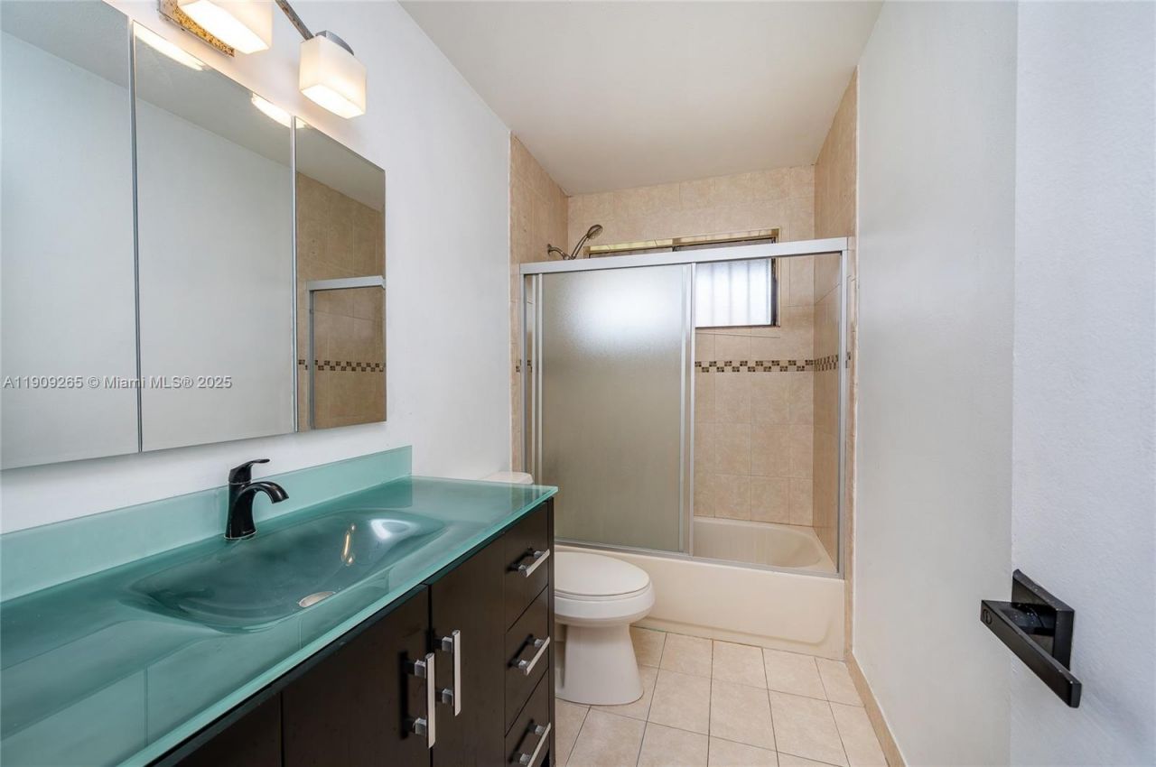 13579 SW 49th Ter, Miami, FL 33175 Photo