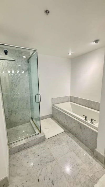 253 NE 2nd St, Unit 1901, Miami, FL 33132 Photo