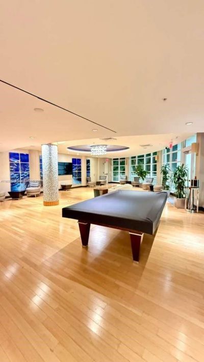 253 NE 2nd St, Unit 1901, Miami, FL 33132 Photo