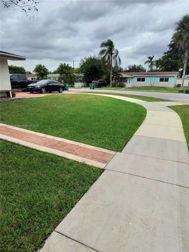 20180 NW 14th Ct, Miami Gardens, FL 33169 Photo