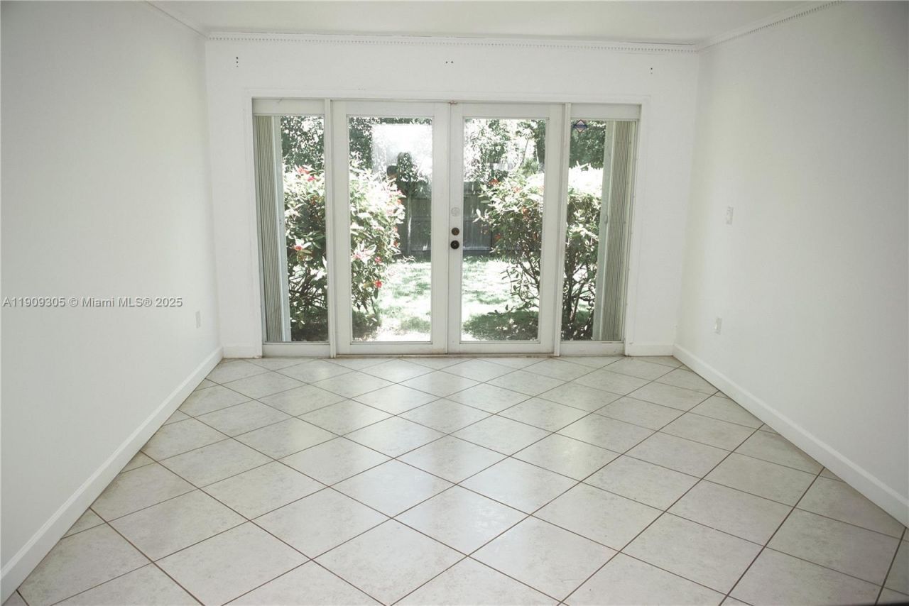 15021 SW 75th Ct, Palmetto Bay, FL 33158 Photo