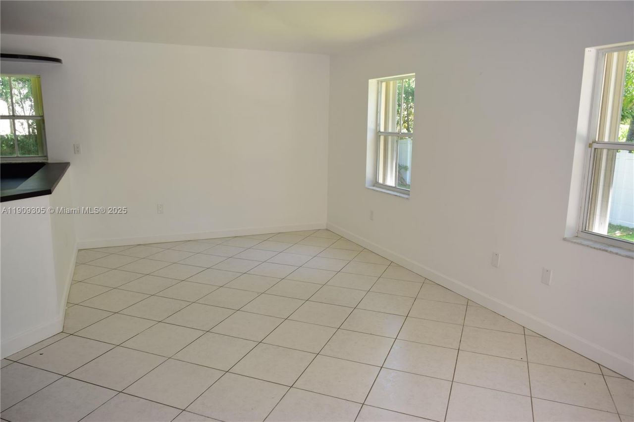 15021 SW 75th Ct, Palmetto Bay, FL 33158 Photo