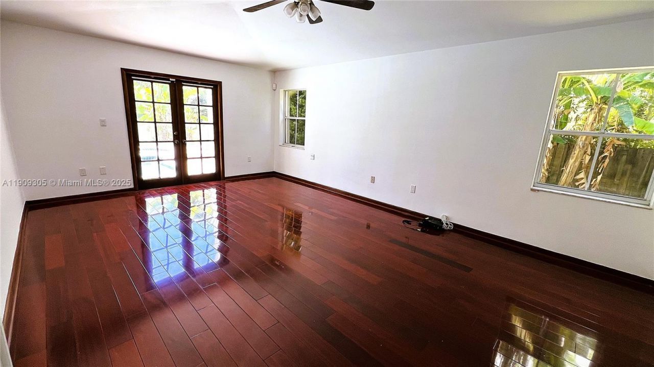 15021 SW 75th Ct, Palmetto Bay, FL 33158 Photo