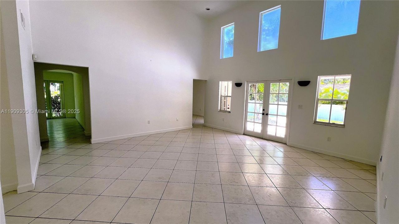 15021 SW 75th Ct, Palmetto Bay, FL 33158 Photo