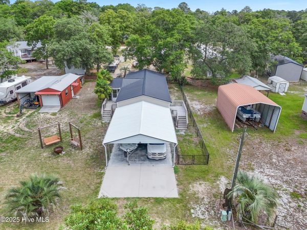 3220 Woodlawn Avenue SW, Supply, NC 28462