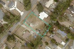 4967 Wesley Rd. photo 4