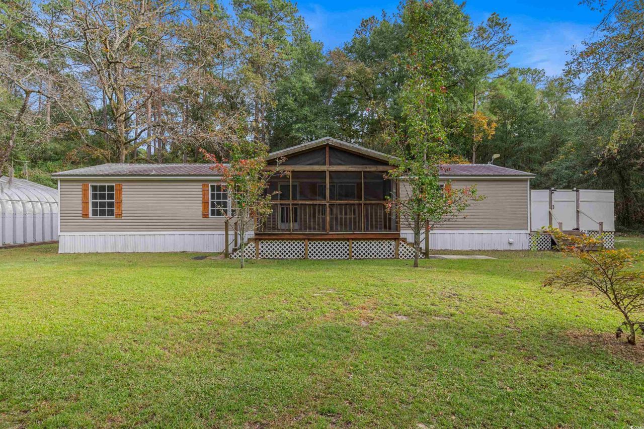 136 Vernon Way Photo 4