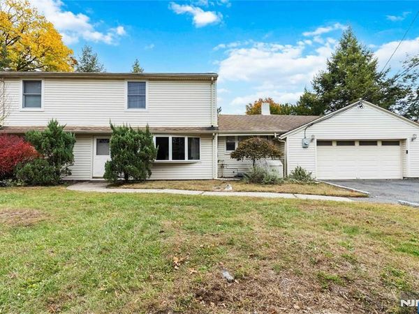 366 Spring Valley Road, PARAMUS, NJ 07652