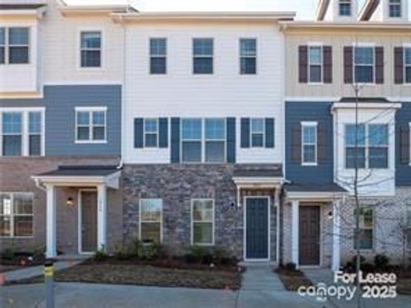 1042 Bexton Street, Charlotte, NC 28273