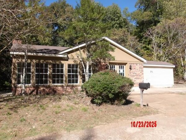 1190 Springdale, Helena, AR 72342