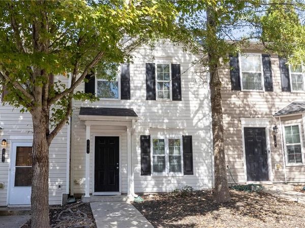 745 Crestwell Circle SW, Atlanta, GA 30331