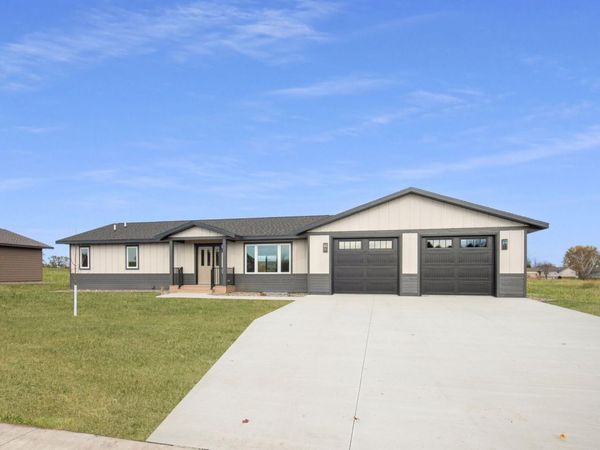 346 Halfaday Drive, Sauk Centre, MN 56378