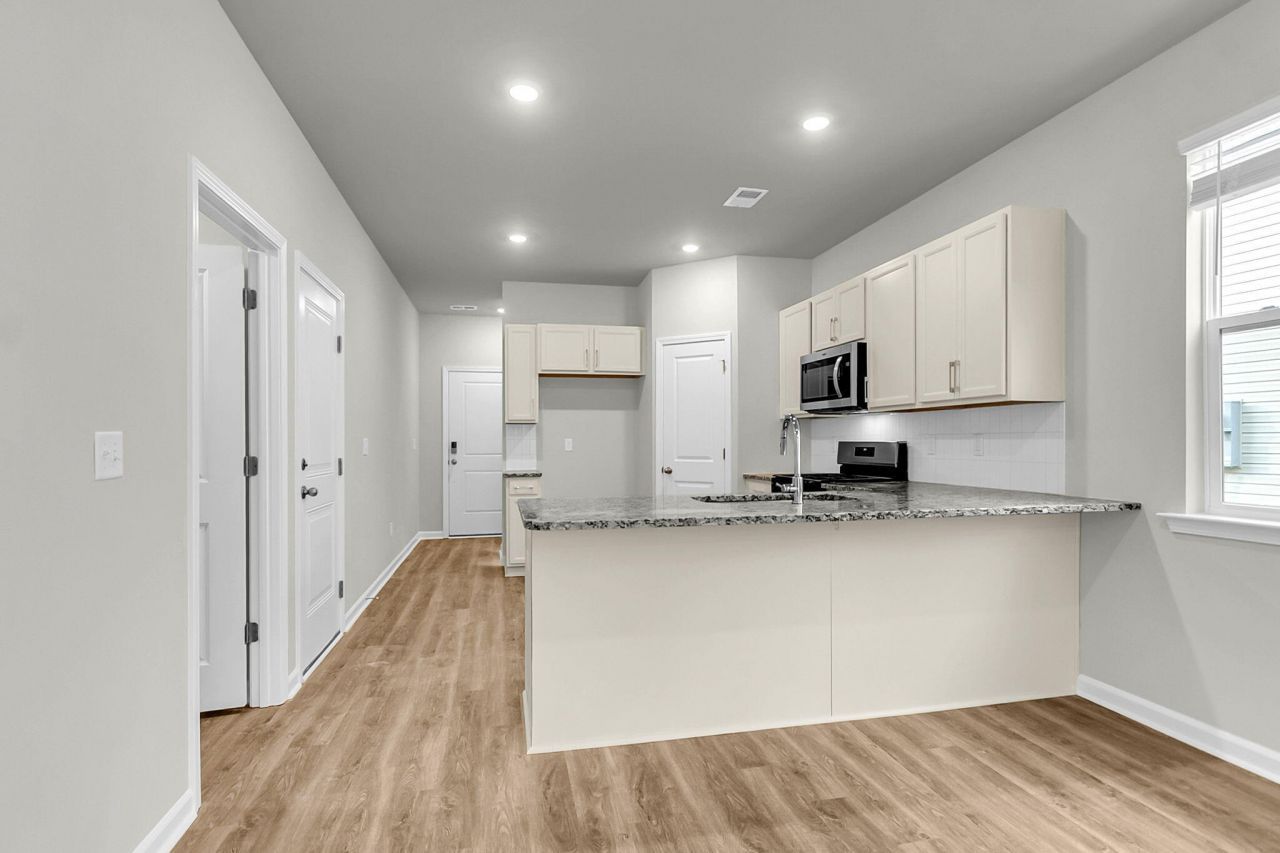 314 Clipper Court Photo 11