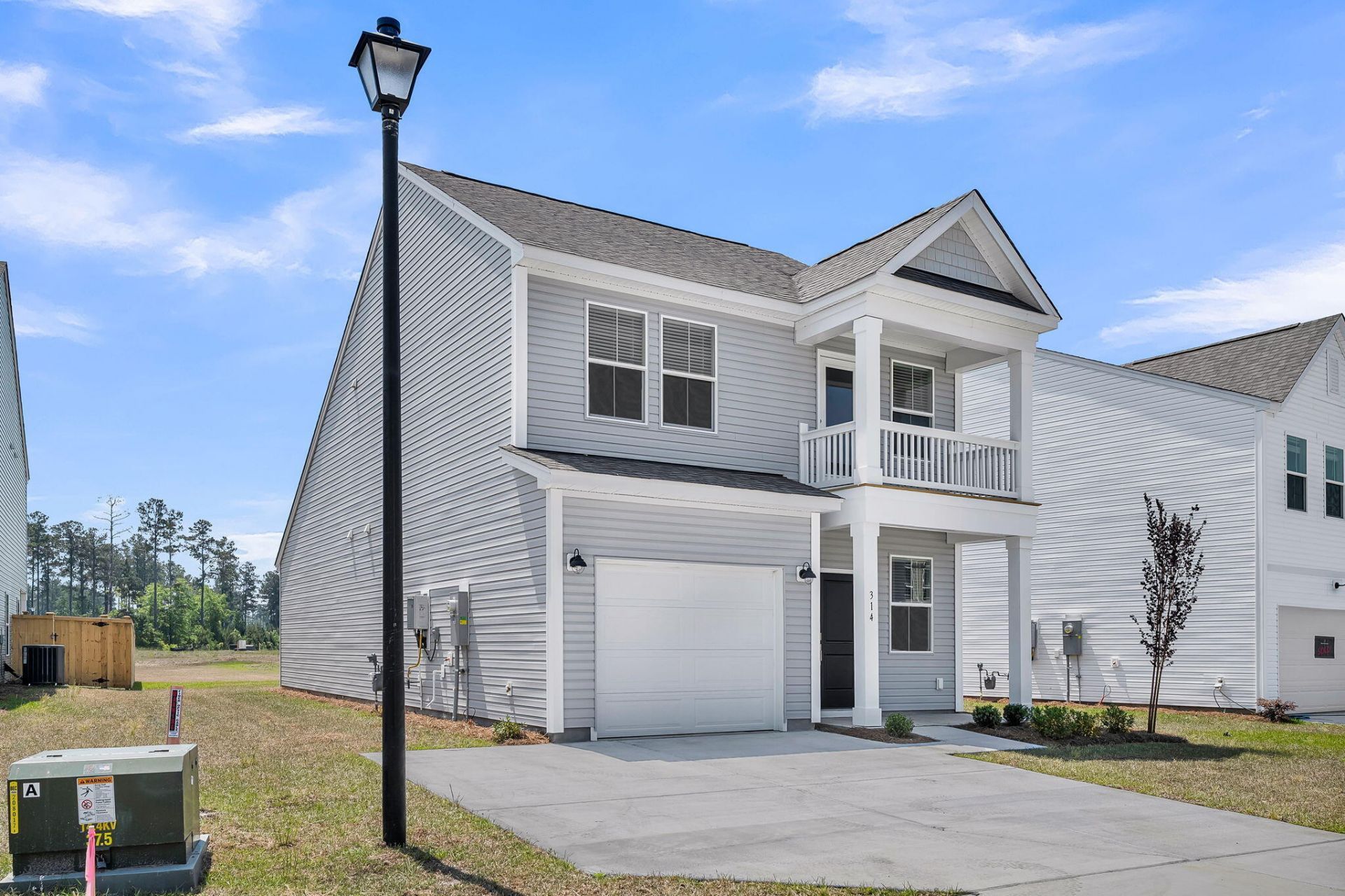 314 Clipper Court Photo 2