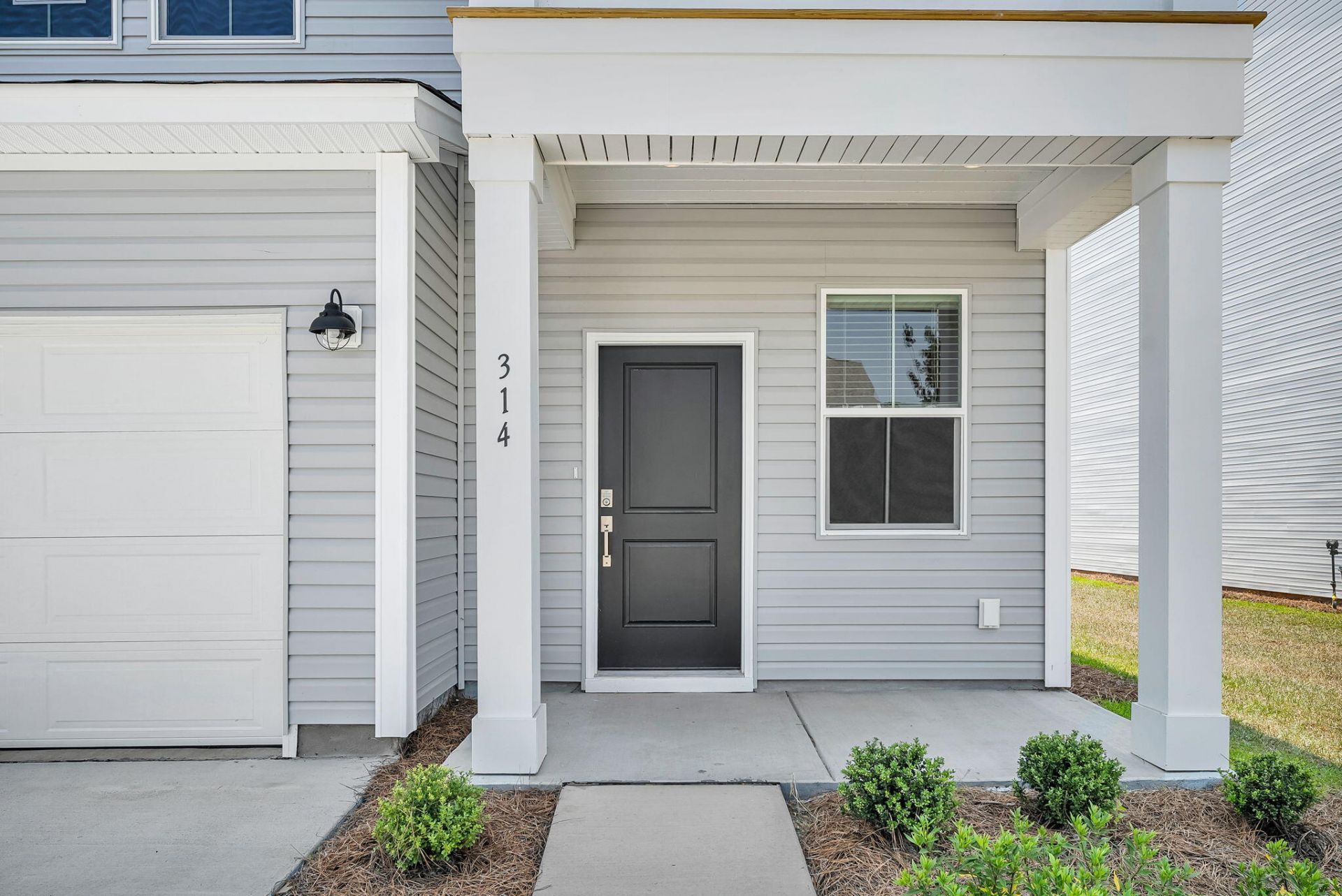 314 Clipper Court Photo 4