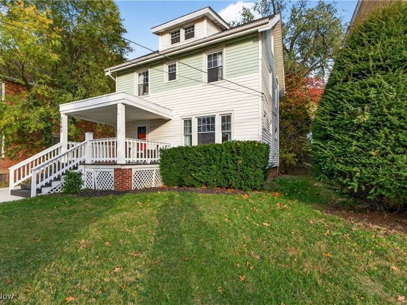 2263 Warren Road, Lakewood, OH 44107 Photo 2