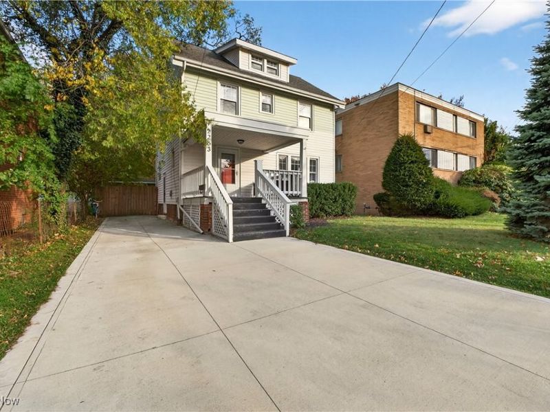 2263 Warren Road, Lakewood, OH 44107 Photo 3