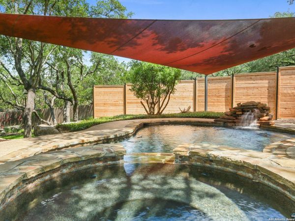 927 Scenic Stroll, San Antonio, TX 78260