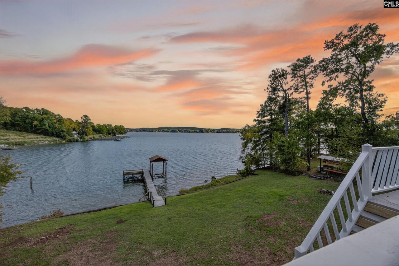 2543 Harbor View Road  Photo 12