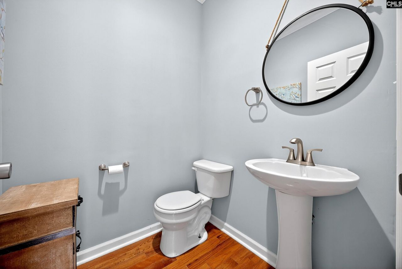 2543 Harbor View Road  Photo 37