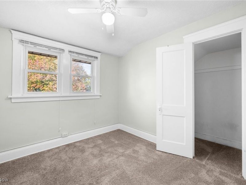 2027 Treadway Avenue, Cleveland, OH 44109 Photo 26