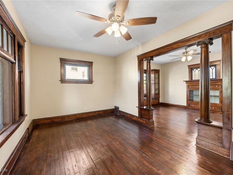 2027 Treadway Avenue, Cleveland, OH 44109 Photo 7