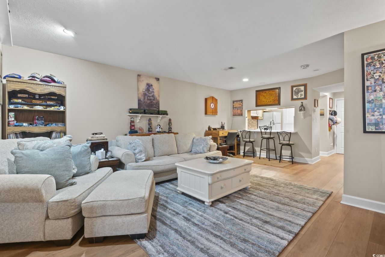 311 75th Ave N Photo 10