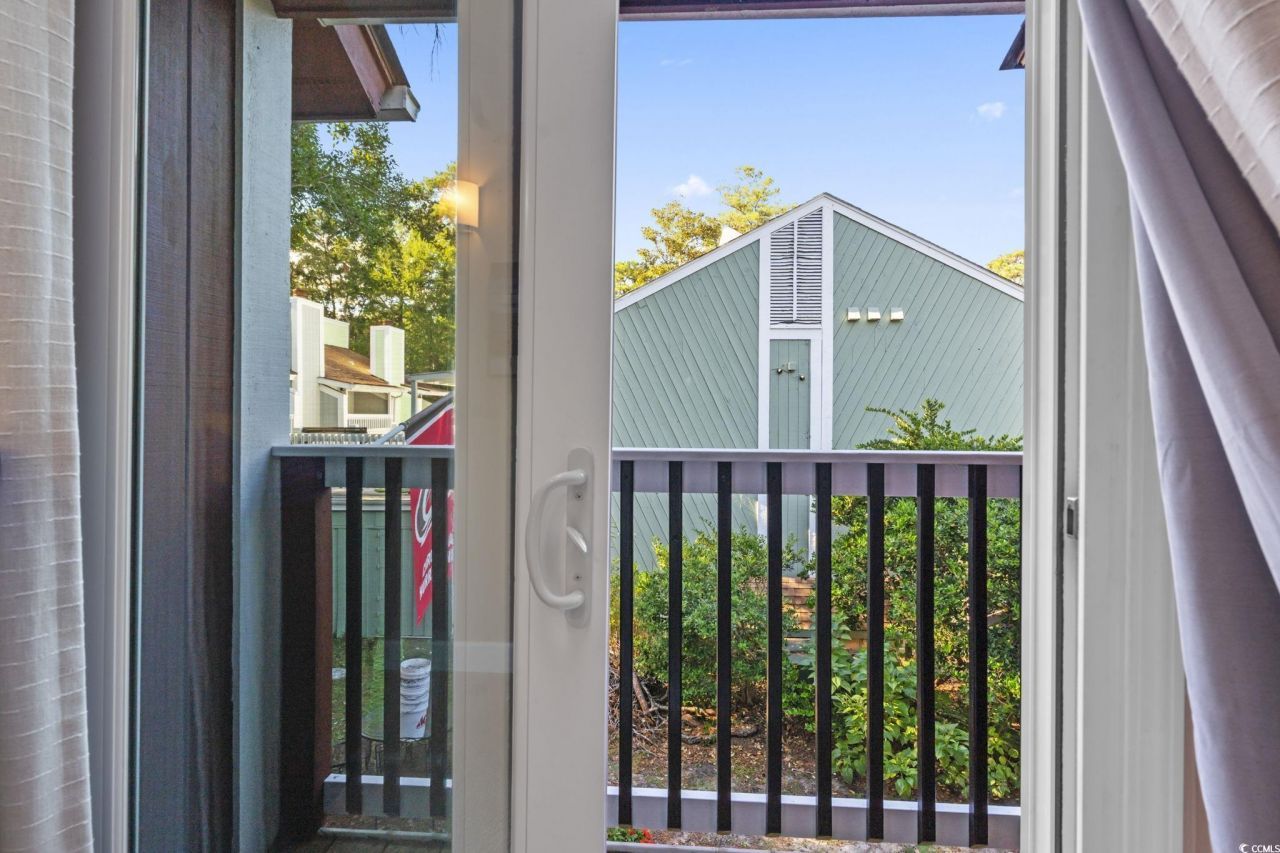 311 75th Ave N Photo 16