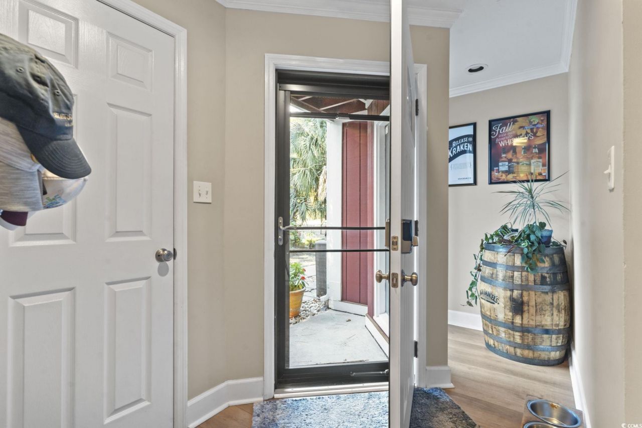 311 75th Ave N Photo 2