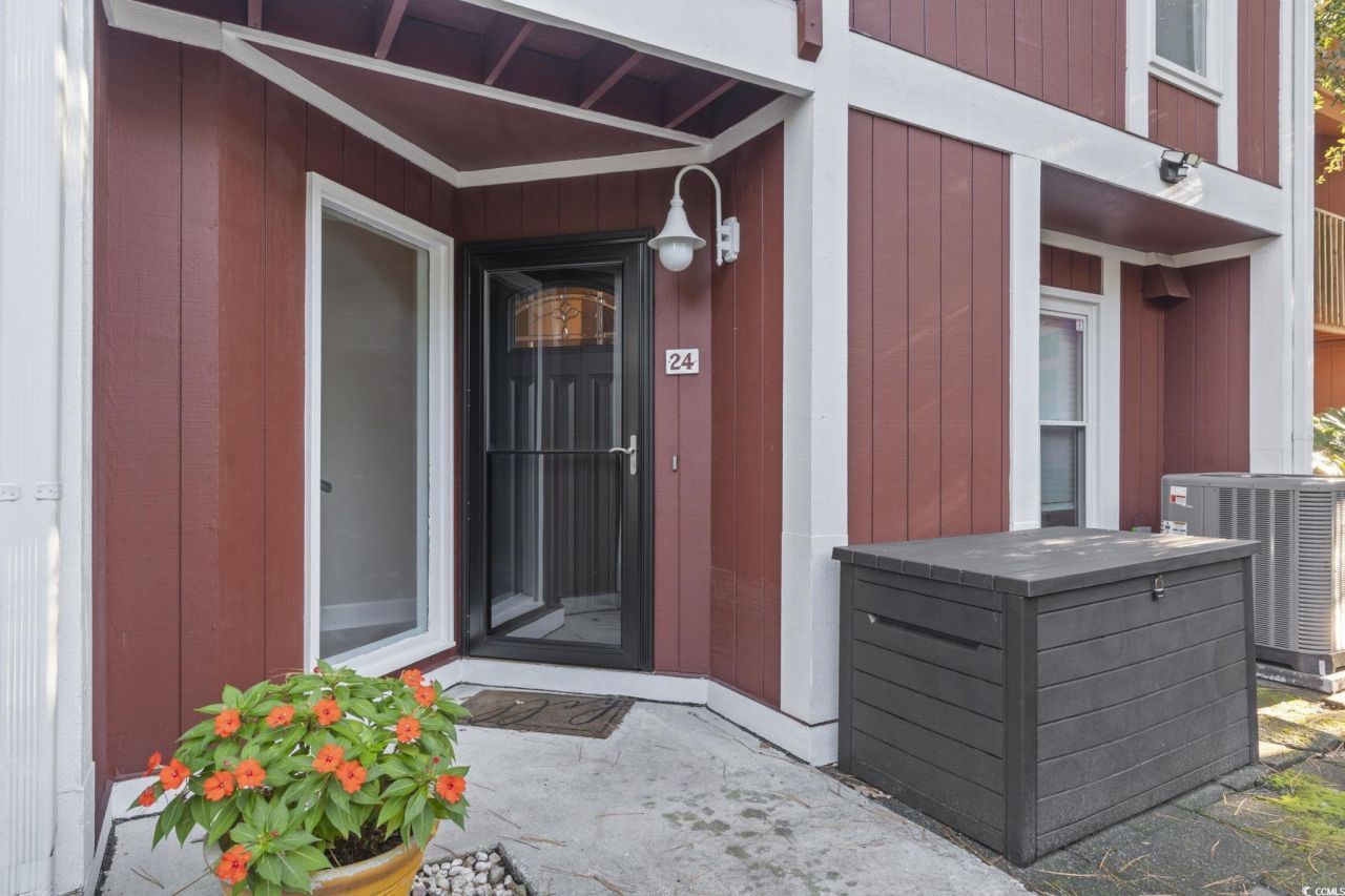 311 75th Ave N Photo 29