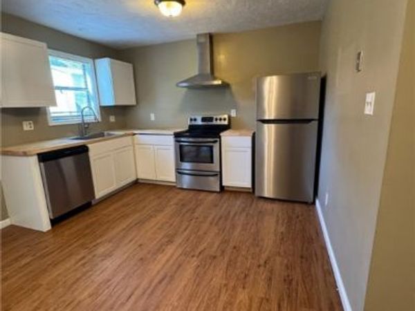 1424 Tangora Lane , Fayetteville, NC 28304