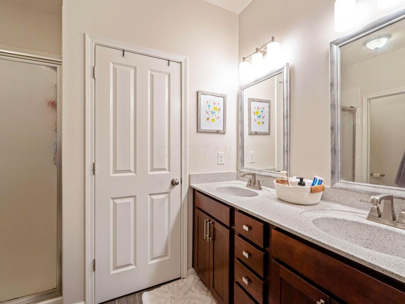 687 Wintergreen Way, Lewis Center, OH 43035 Photo 25