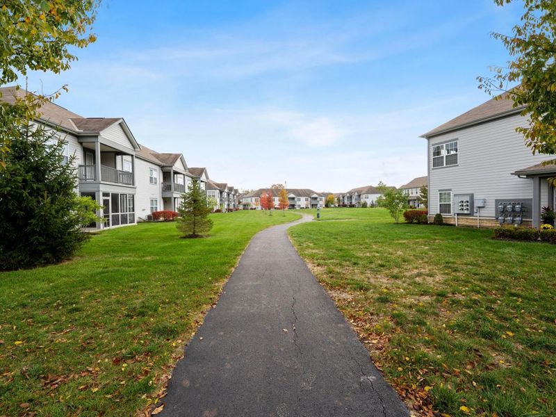 687 Wintergreen Way, Lewis Center, OH 43035 Photo 31